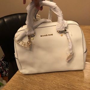 Michael Kors White saffiano bag